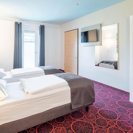 B&B Hotel Offenburg-City Buitenkant foto