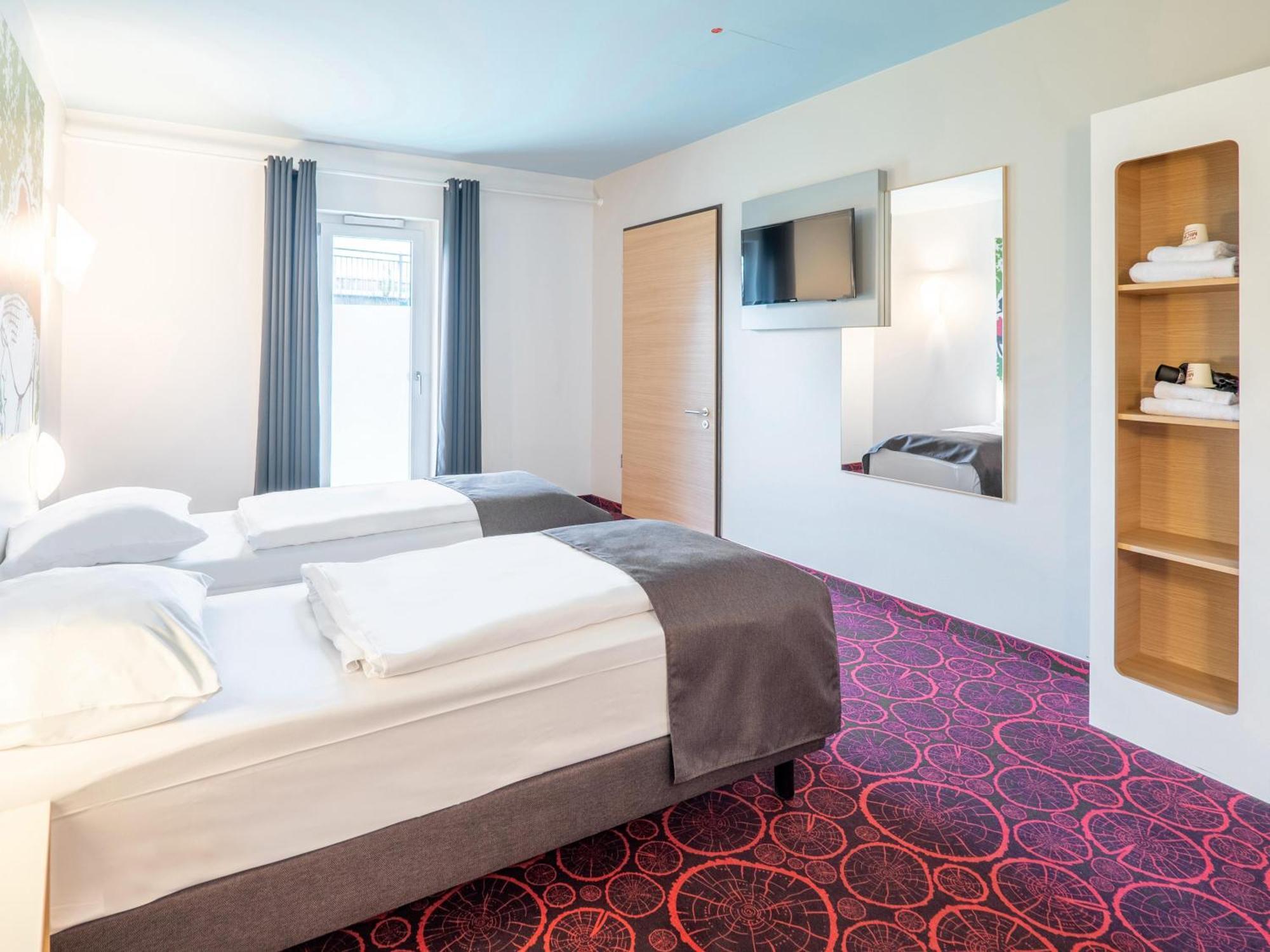 B&B Hotel Offenburg-City Buitenkant foto