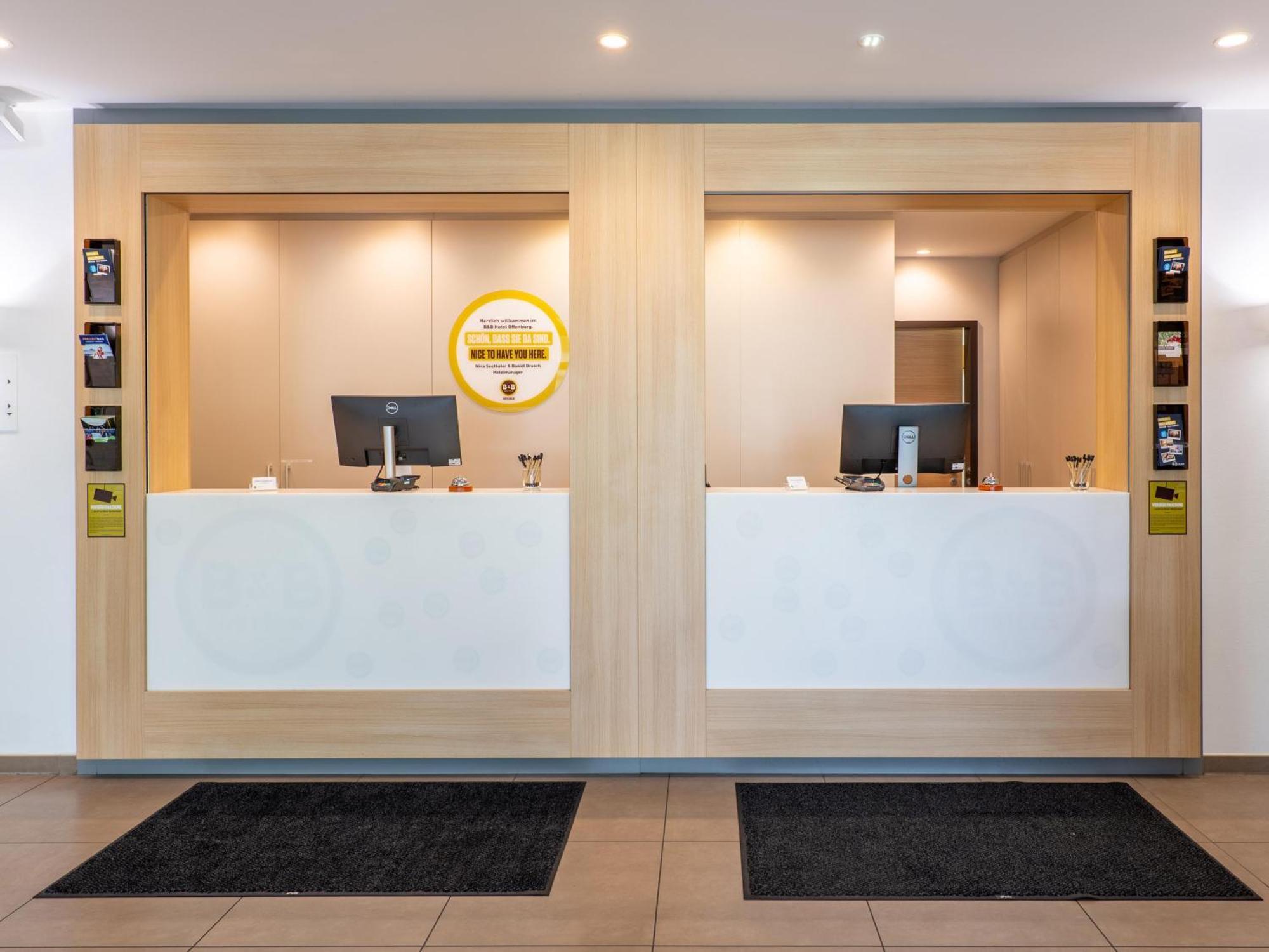B&B Hotel Offenburg-City Buitenkant foto