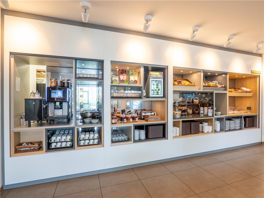 B&B Hotel Offenburg-City Restaurant foto